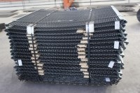 Tray with sieves