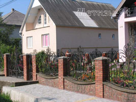 Forged fence to protect the territory and protect your homeen
