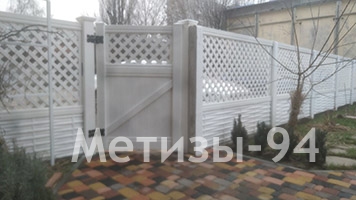 photo fence pvc lattice